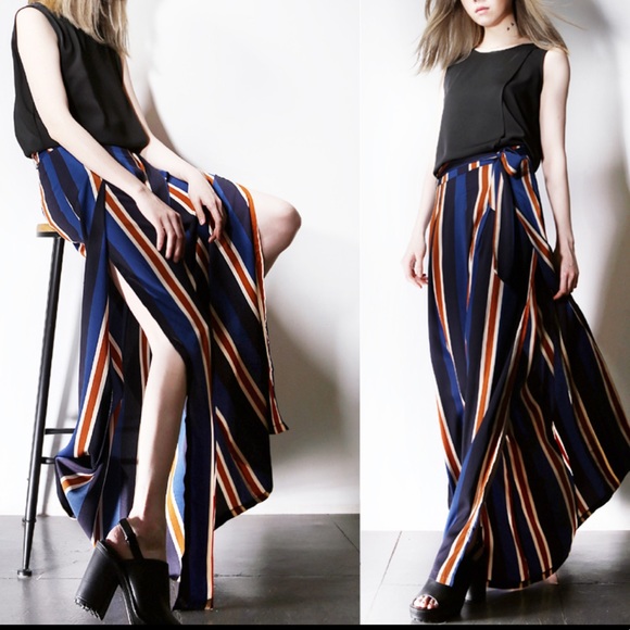 Stripped wide leg pants with belt - Picture 9 of 16